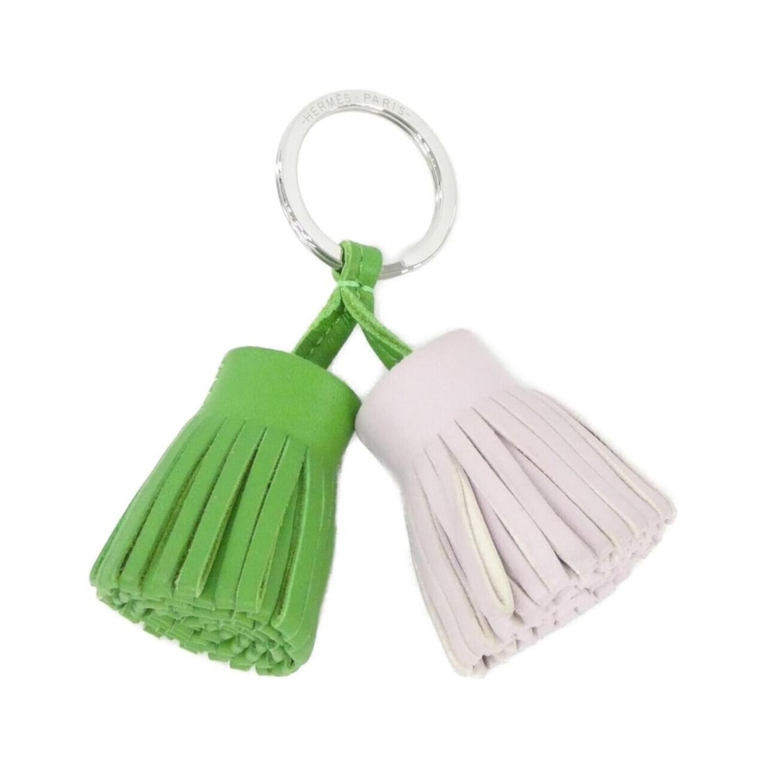 Hermes Carmen Unodos 077895CJ Keyring: --- Catalog ---Category: DesignType: KeyringColor: VertGender: Women,MenMaterial: Agneau MiloCategory: GeneralMPN: 077895CJBrand: Hermes--- Item List ---Section: ConditionRanking: Rank A Used - A few