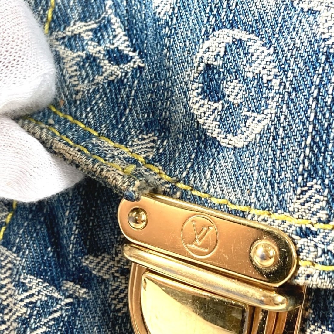 Chanel necklace - 12