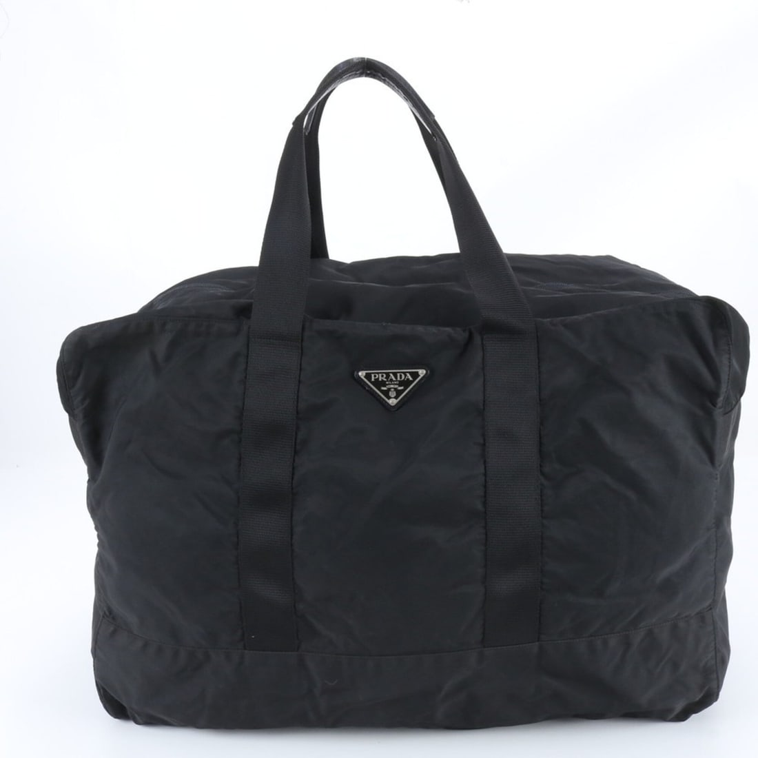Prada Tessuto Nylon Triangle Logo Leather Boston Handbag Tote Bag Travel for Men: --- Catalog ---Category: SizeSize (HxWxD): 40cm x 60cm x 34cm / 15.74'' x 23.62'' x 13.38''Category: DesignType: Tote bagColor: BlackGender: MenMaterial: Nylon , Leather Category: GeneralBrand: PradaC