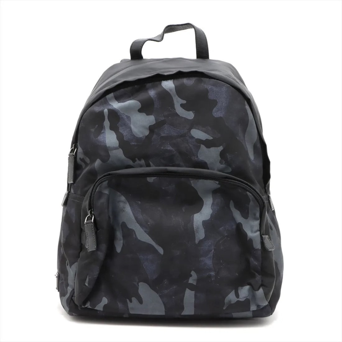 Prada Tessuto Nylon Camouflage Pattern Leather Backpack Handbag Black Men's: --- Catalog ---Category: SizeSize (HxWxD): 38cm x 28cm x 17cm / 14.96'' x 11.02'' x 6.69''Category: DesignType: BackpackColor: BlackGender: MenMaterial: Nylon , Leather Category: GeneralBrand: Prada--