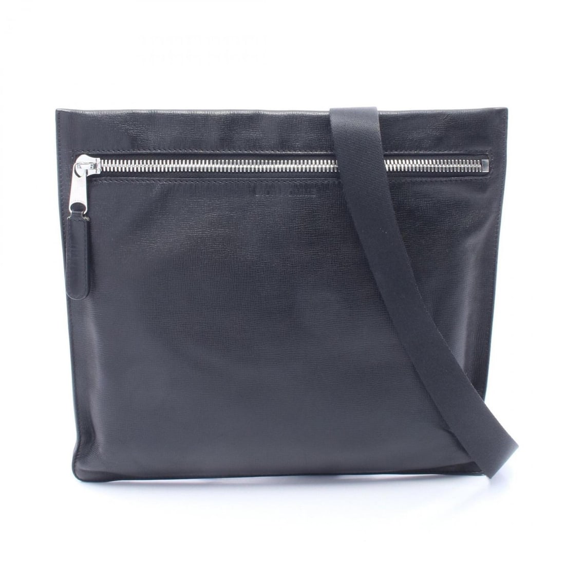 Christian Dior Dior shoulder bag/handbag, leather, men's, black.: --- Catalog ---Category: SizeSize (HxWxD): 27cm x 29.5cm x 5.00mm / 10.62'' x 11.61'' x 0.19''Category: DesignType: Shoulder bagColor: BlackGender: MenMaterial: Leather Category: GeneralBrand: Christi