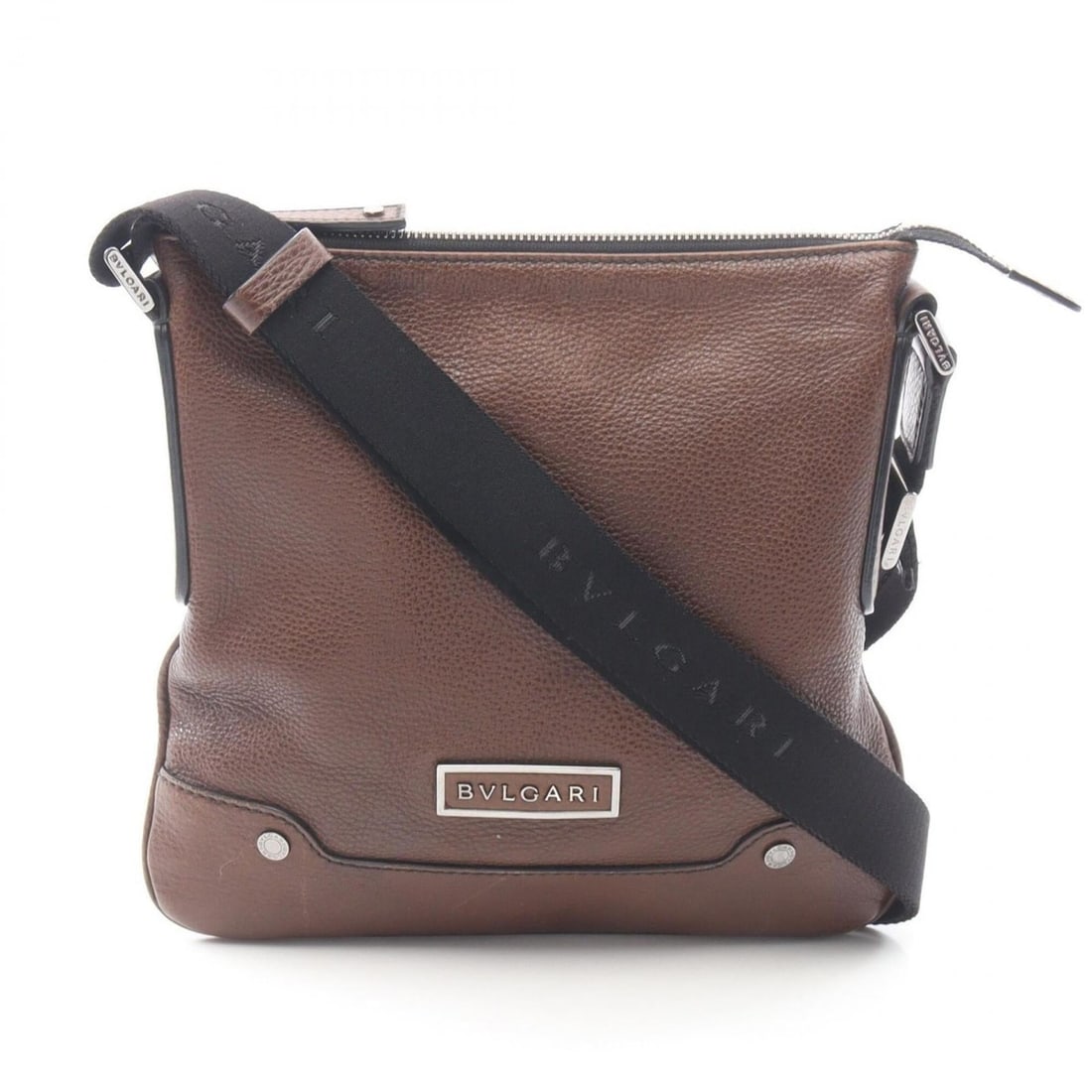 Bulgari BVLGARI Urban Shoulder Bag Handbag Leather Women's Brown/Black: --- Catalog ---Category: SizeSize (HxWxD): 23.5cm x 25cm x 1cm / 9.25'' x 9.84'' x 0.39''Category: DesignType: Handbag, Shoulder bagColor: Black, BrownGender: WomenMaterial: Leather Category: GeneralB