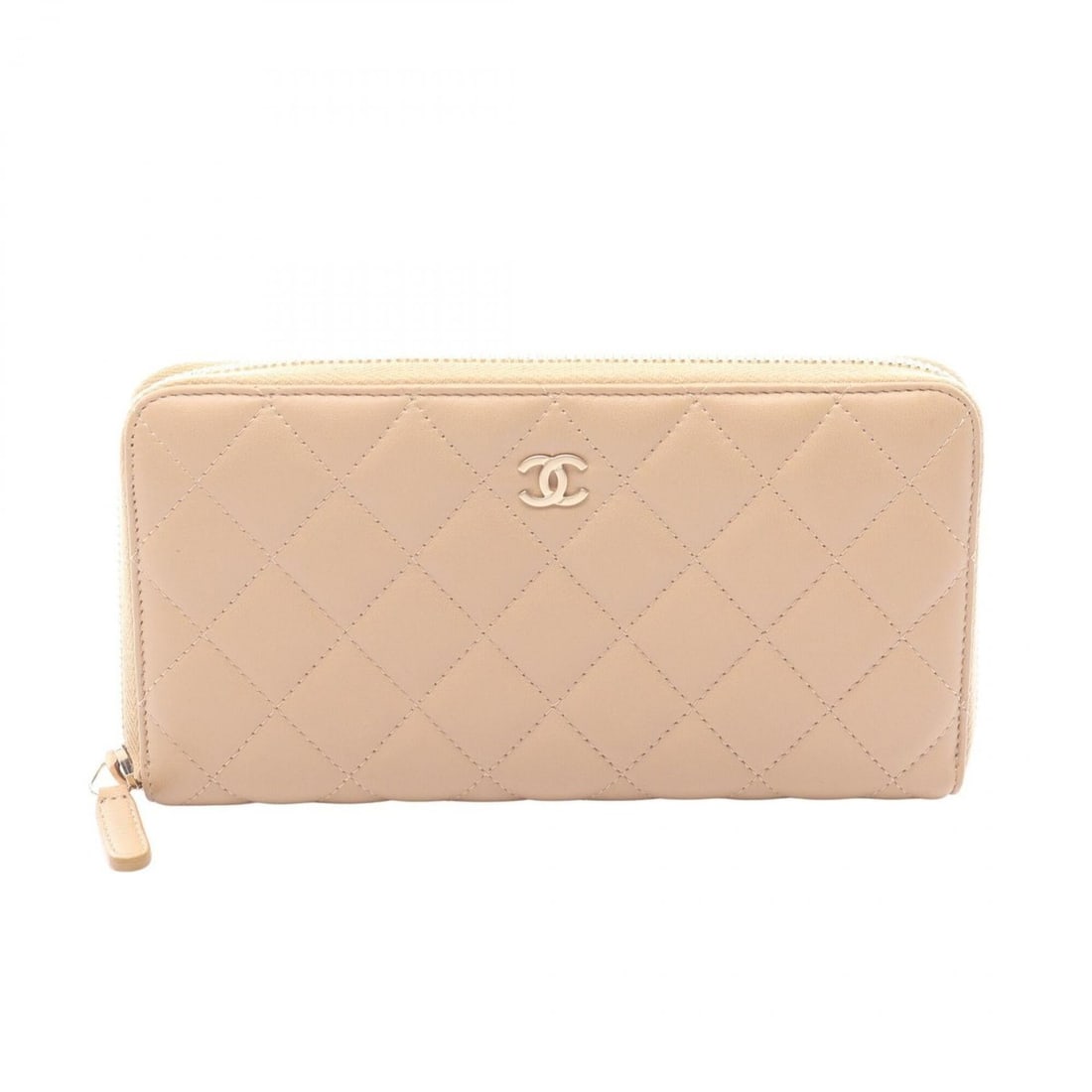 Chanel Matelassé Round Long Wallet, Lambskin Leather, Women's, Beige, A50097: --- Catalog ---Category: SizeSize (HxWxD): 10.5cm x 19cm x 2cm / 4.13'' x 7.48'' x 0.78''Category: DesignType: Long wallet (bi-fold)Color: BeigeGender: WomenMaterial: Leather Leather/Fur Type: Lambski