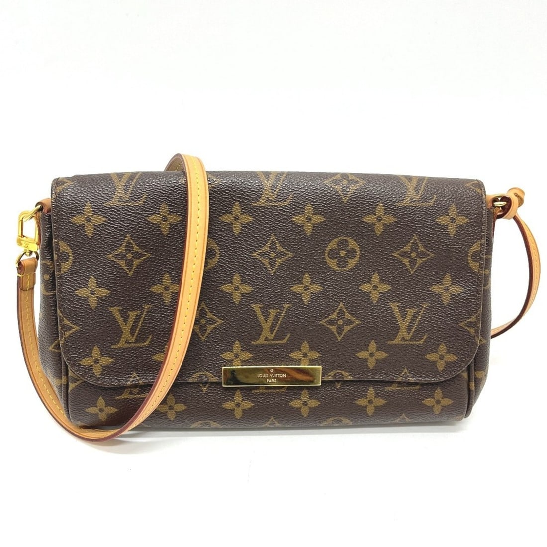 LOUIS VUITTON M40718 Monogram Favorite MM Handbag Shoulder Bag Women's Brown: --- Catalog ---Category: SizeSize (HxWxD): 15cm x 24cm x 5cm / 5.9'' x 9.44'' x 1.96''Strap Length: 115cm / 45.27''Category: DesignType: Handbag, Shoulder bagColor: BrownGender: WomenClosure: MagnetMa