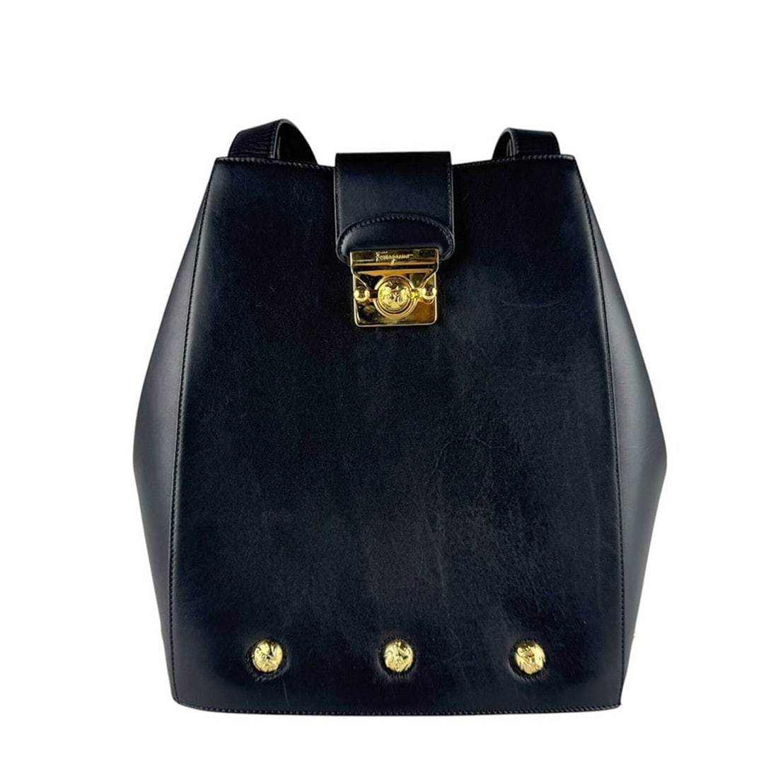 Salvatore Ferragamo shoulder bag, leather, black and gold, women's, z9644: --- Catalog ---Category: SizeSize (HxWxD): 28cm x 23cm x 13cm / 11.02'' x 9.05'' x 5.11''Category: DesignType: Shoulder bagColor: BlackGender: WomenMaterial: Leather Category: GeneralBrand: Salvatore 