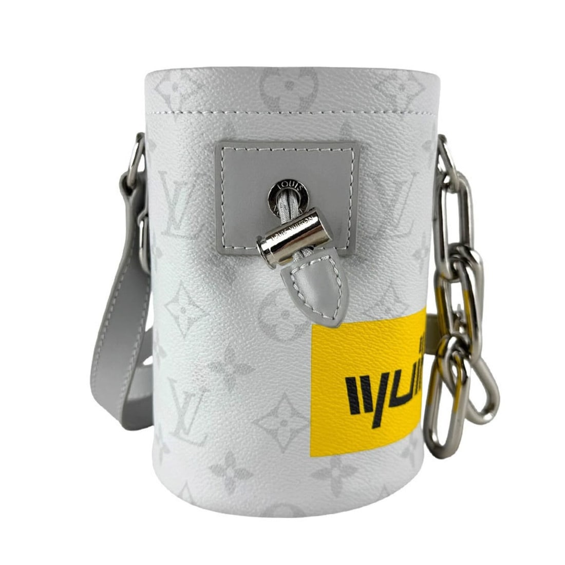 Louis Vuitton LOUIS VUITTON Shoulder Bag White Monogram Chalk Nano Canvas Men's M44631 z9680: --- Catalog ---Category: SizeSize (HxWxD): 17cm x 12cm x 12cm / 6.69'' x 4.72'' x 4.72''Category: DesignType: Shoulder bagColor: Monogram, WhiteGender: MenMaterial: Monogram Category: GeneralMPN: M446