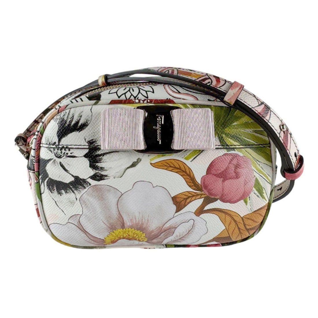 Salvatore Ferragamo shoulder bag, Vara ribbon, leather, white, multicolor, women's, z9689: --- Catalog ---Category: SizeSize (HxWxD): 12cm x 16cm x 6cm / 4.72'' x 6.29'' x 2.36''Category: DesignType: Shoulder bagColor: Multi-color, WhiteGender: WomenMaterial: Leather Category: GeneralBrand: