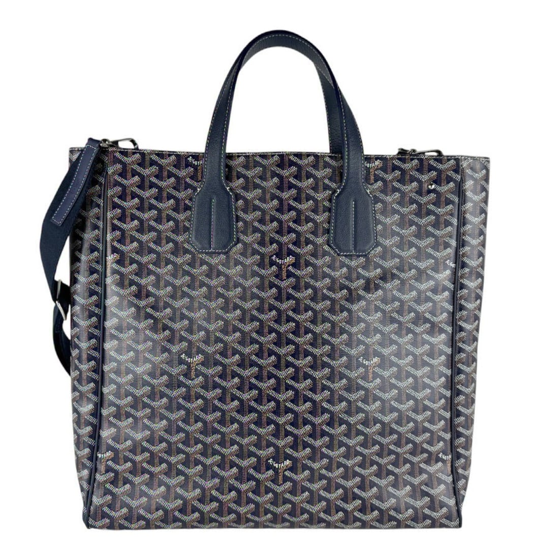 Goyard GOYARD Handbag Shoulder Bag Sac Voltaire Coated Canvas Leather Navy Men's Women's z9679: --- Catalog ---Category: SizeSize (HxWxD): 39cm x 37cm x 10cm / 15.35'' x 14.56'' x 3.93''Category: DesignType: Handbag, Shoulder bagColor: NavyGender: Men,WomenMaterial: Coated canvas , Leather Categ