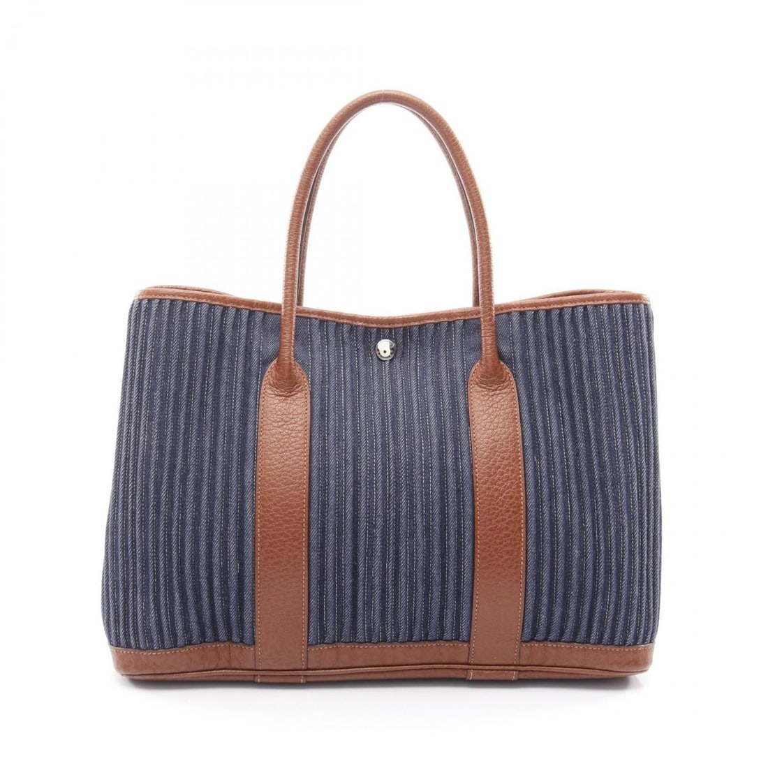 Hermes Garden Party PM Blue Indigo Maroon Tote Bag Handbag Toile Denim Canelé Buffle Skipper: --- Catalog ---Category: SizeSize (HxWxD): 25cm x 36cm x 17cm / 9.84'' x 14.17'' x 6.69''Category: DesignType: Handbag, Tote bagColor: Brown, NavyGender: Women,MenMaterial: Buffle skipper leather Hard