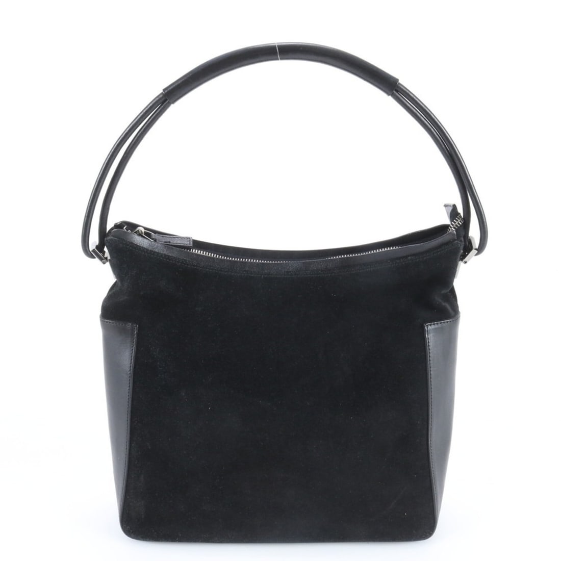 Gucci 001 3766 Leather Shoulder Bag, One-Shoulder Black, Tote Handbag, Women's: --- Catalog ---Category: SizeSize (HxWxD): 24cm x 27cm x 10cm / 9.44'' x 10.62'' x 3.93''Category: DesignType: Handbag, Shoulder bag, Tote bagColor: BlackGender: WomenMaterial: Leather Category: Gener