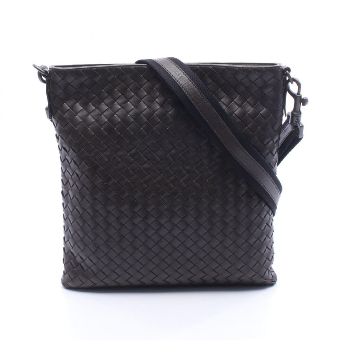 Bottega Veneta Intrecciato Small Messenger Bag Shoulder Handbag Leather Men's Brown: --- Catalog ---Category: SizeSize (HxWxD): 27.5cm x 26cm x 20cm / 10.82'' x 10.23'' x 7.87''Category: DesignType: Handbag, Messenger bag, Shoulder bagColor: BrownGender: MenMaterial: Leather Category: