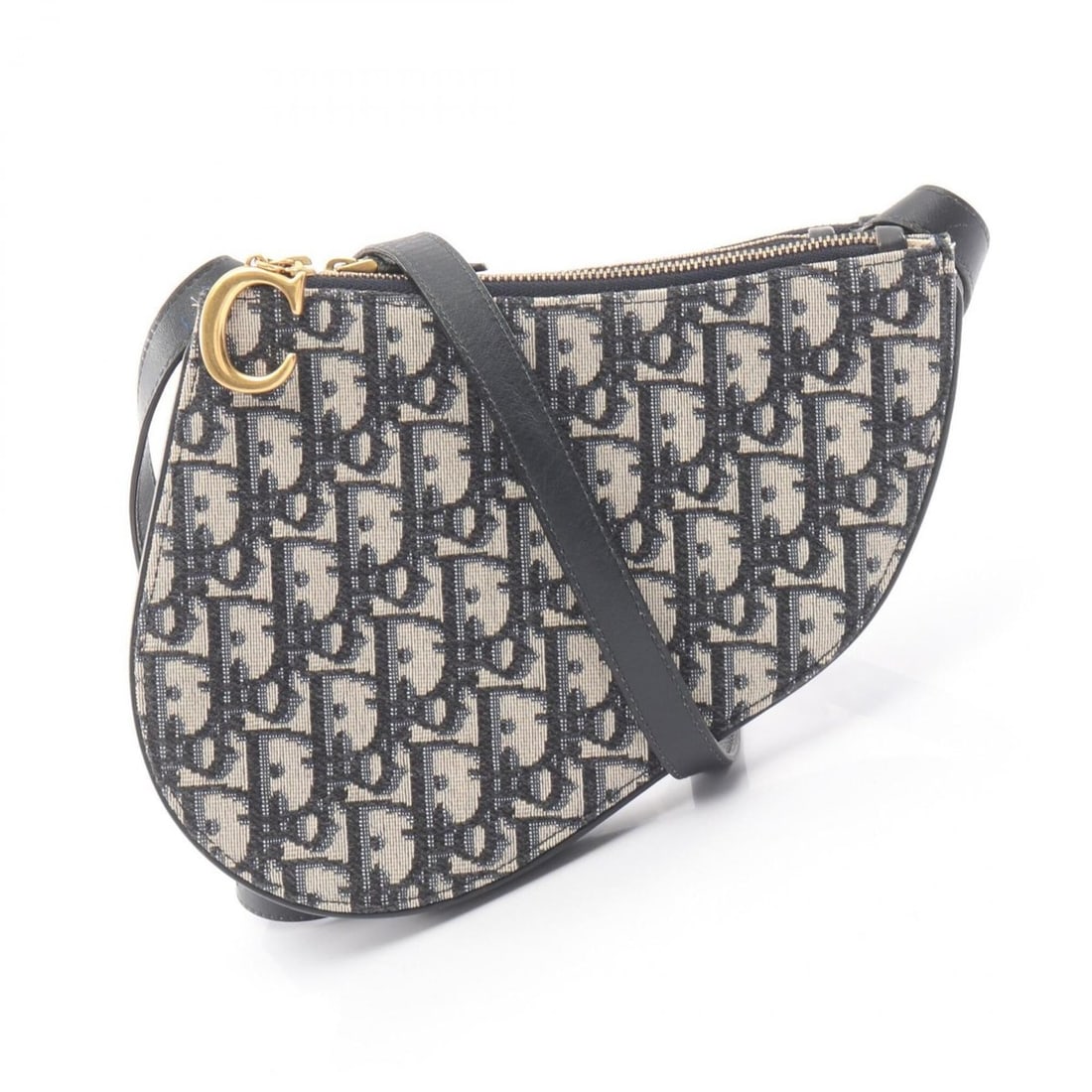 Christian Dior Dior Saddle Bag, Oblique Shoulder Bag/Handbag, Canvas and Leather, Women's,: --- Catalog ---Category: SizeSize (HxWxD): 14cm x 19cm / 5.51'' x 7.48''Category: DesignType: Handbag, Saddle bag, Shoulder bagColor: Beige, NavyGender: WomenMaterial: Canvas , Leather Category: Gener