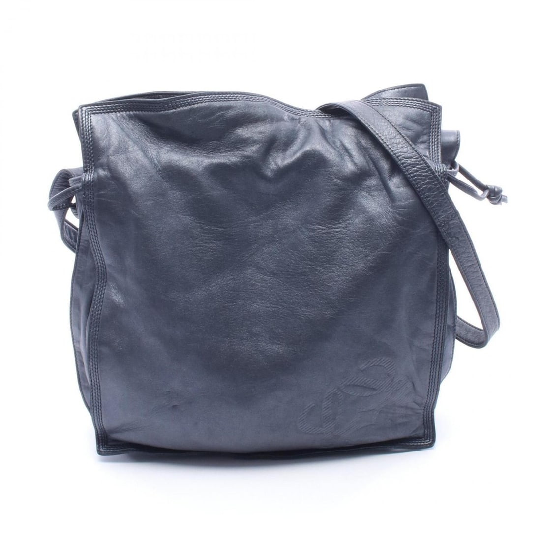 Loewe Anagram Shoulder Bag/Handbag, Leather, Women's, Navy: --- Catalog ---Category: SizeSize (HxWxD): 31cm x 27cm x 7cm / 12.2'' x 10.62'' x 2.75''Category: DesignType: Handbag, Shoulder bagColor: NavyGender: WomenMaterial: Leather Category: GeneralBrand: Loe