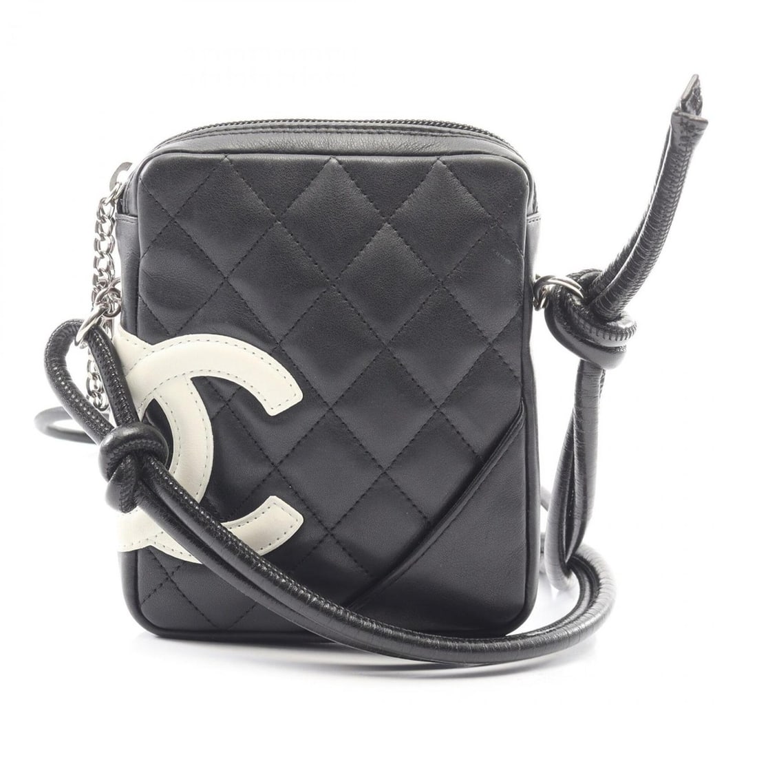Chanel Cambon Line Small Shoulder Bag Handbag Leather Women's Black/White A25177: --- Catalog ---Category: SizeSize (HxWxD): 15cm x 12cm x 3cm / 5.9'' x 4.72'' x 1.18''Category: DesignType: Handbag, Shoulder bagColor: Black, WhiteGender: WomenMaterial: Leather Hardware Color: Silve