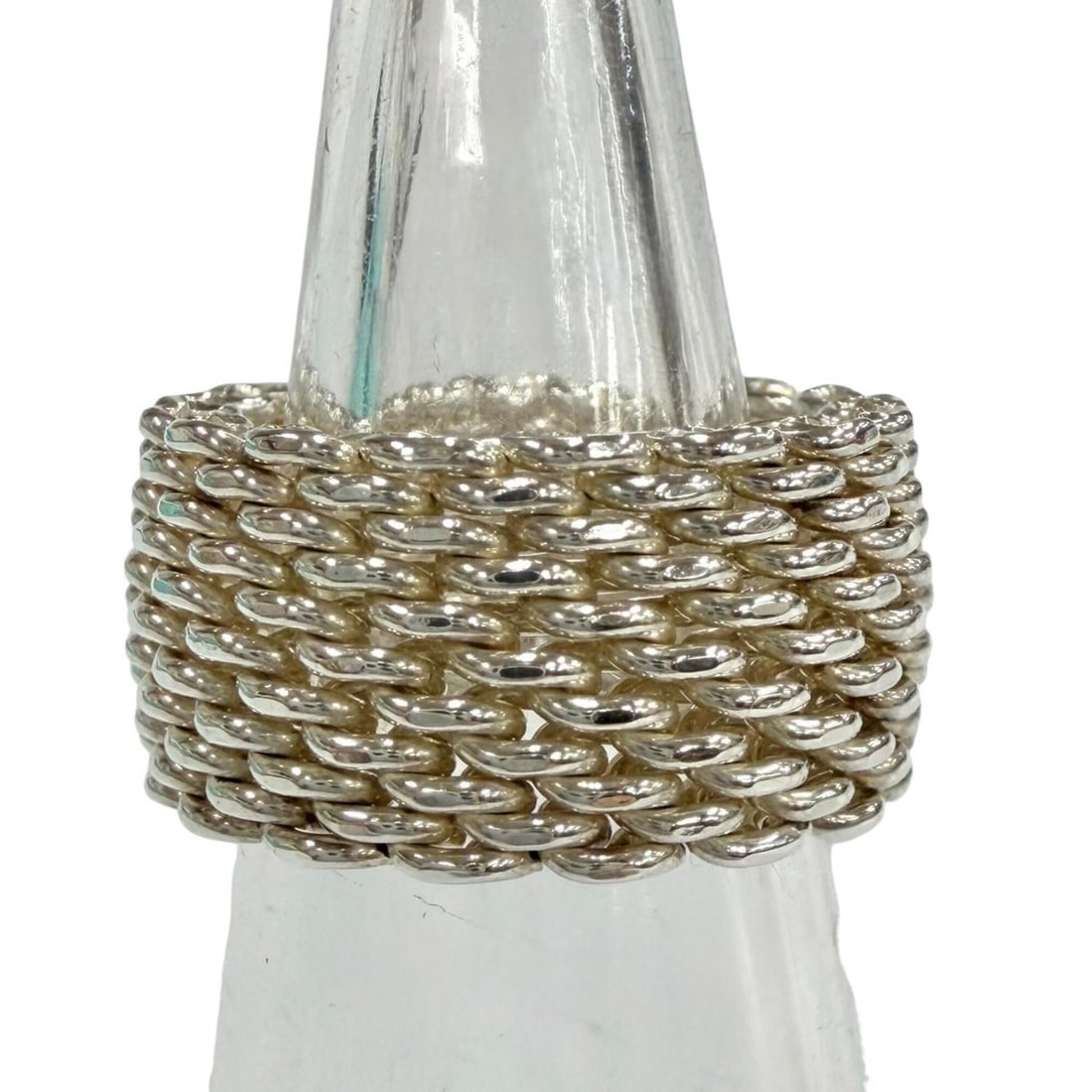TIFFANY&Co. Tiffany Somerset Ring, SV925 Mesh Silver, Weight 7.58g, Women's, Comes with Box and Dust: --- Catalog ---Category: SizeJP Size: 7US Size: 4Category: DesignType: Band ringColor: SilverGender: WomenMaterial: Silver 925Category: GeneralBrand: Tiffany--- Item List ---Section: ConditionRanking: