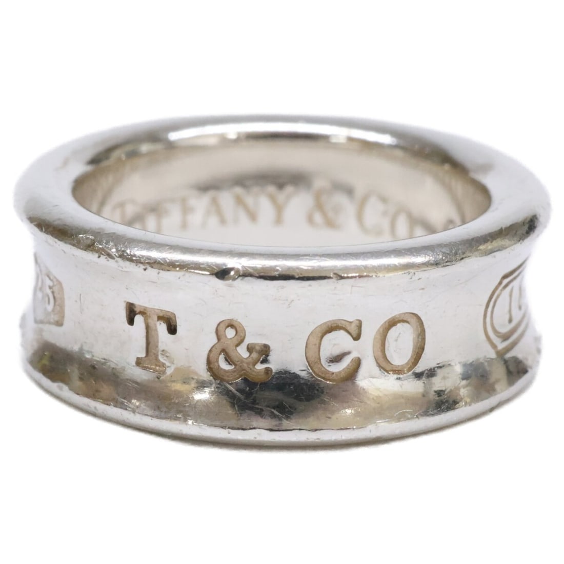 TIFFANY&Co. Tiffany & Co. 1837 925 Medium Ring Silver Men's: --- Catalog ---Category: SizeJP Size: 7US Size: 4Category: DesignType: Band ringColor: SilverGender: MenMaterial: Silver 925Category: GeneralBrand: Tiffany--- Item List ---Section: ConditionRanking: R