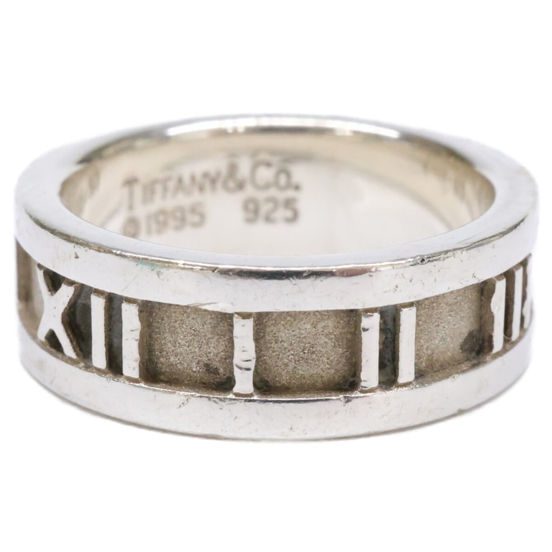 TIFFANY&Co. Tiffany & Co. 1995 925 Atlas Ring, Silver, Women's: --- Catalog ---Category: SizeJP Size: 8US Size: 4.5Category: DesignType: Band ringColor: SilverGender: WomenMaterial: Silver 925Category: GeneralBrand: Tiffany--- Item List ---Section: ConditionRankin