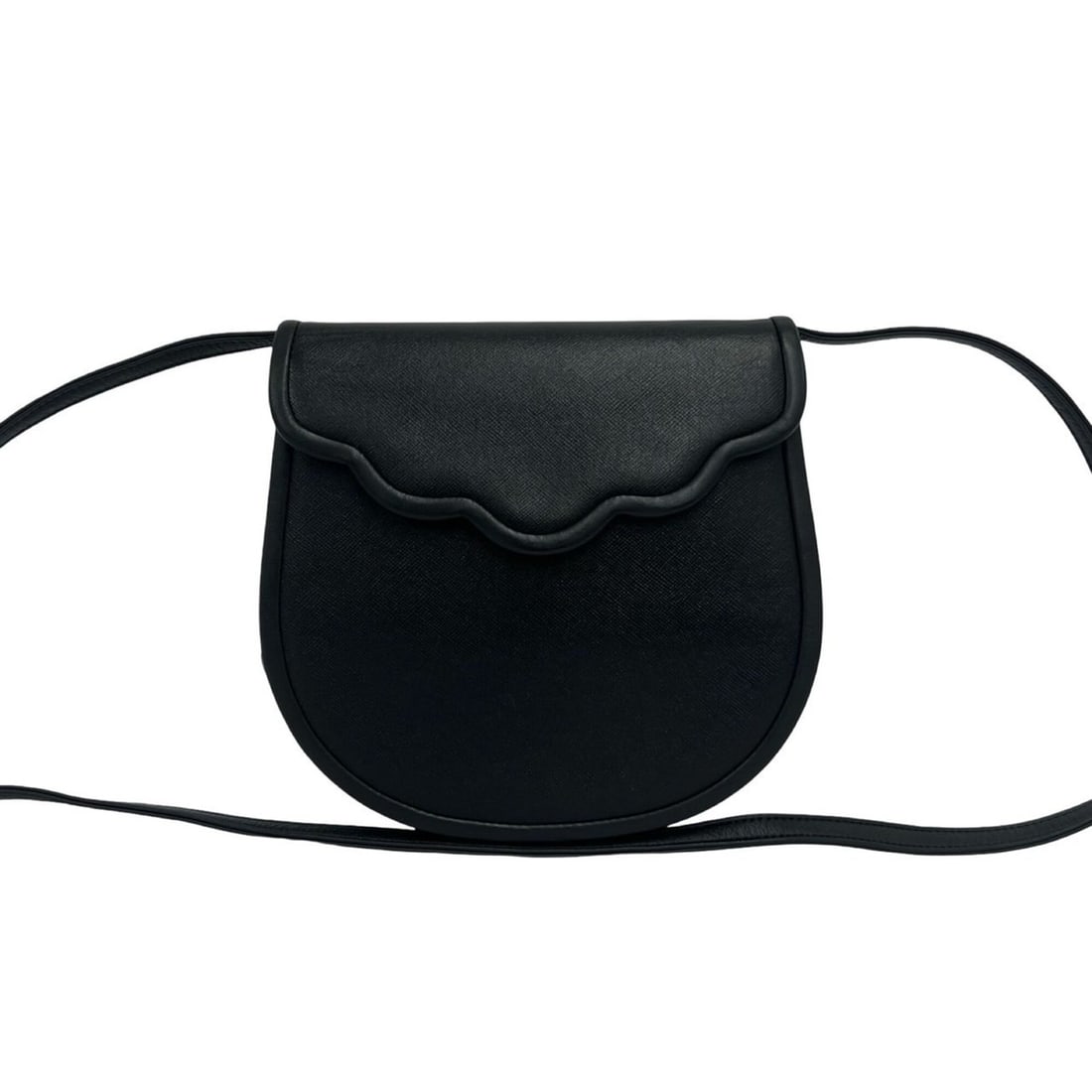 YVES SAINT LAURENT Vintage Scalloped Leather Mini Shoulder Bag/Pouch, Black, 89009: --- Catalog ---Category: SizeSize (HxWxD): 19cm x 18cm x 5cm / 7.48'' x 7.08'' x 1.96''Category: DesignType: Pochette, Shoulder bagColor: BlackGender: WomenMaterial: Leather Category: GeneralBrand: Yv