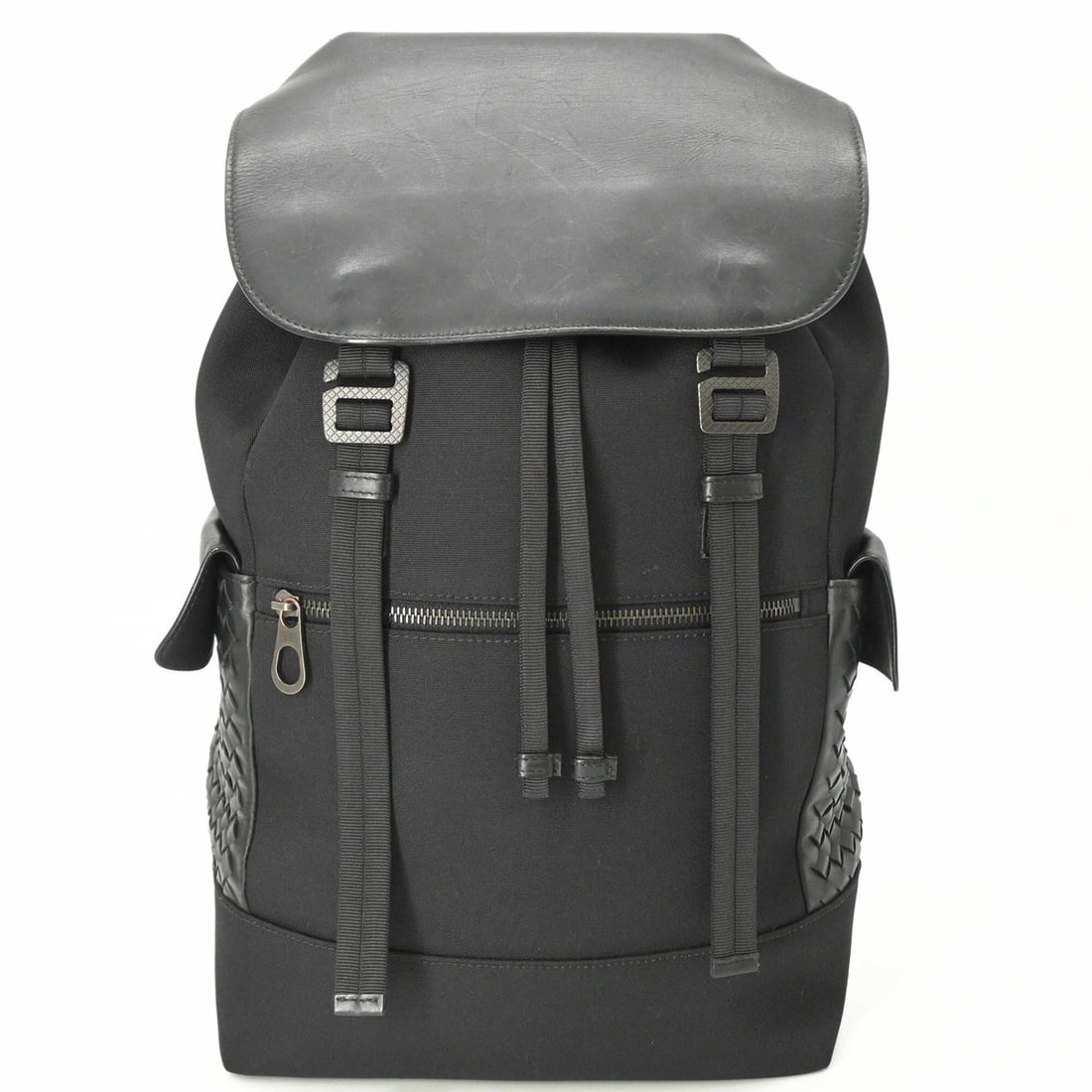 BOTTEGA VENETA Intrecciato Nylon Backpack (Men's & Women's, Black) (1 of 20)