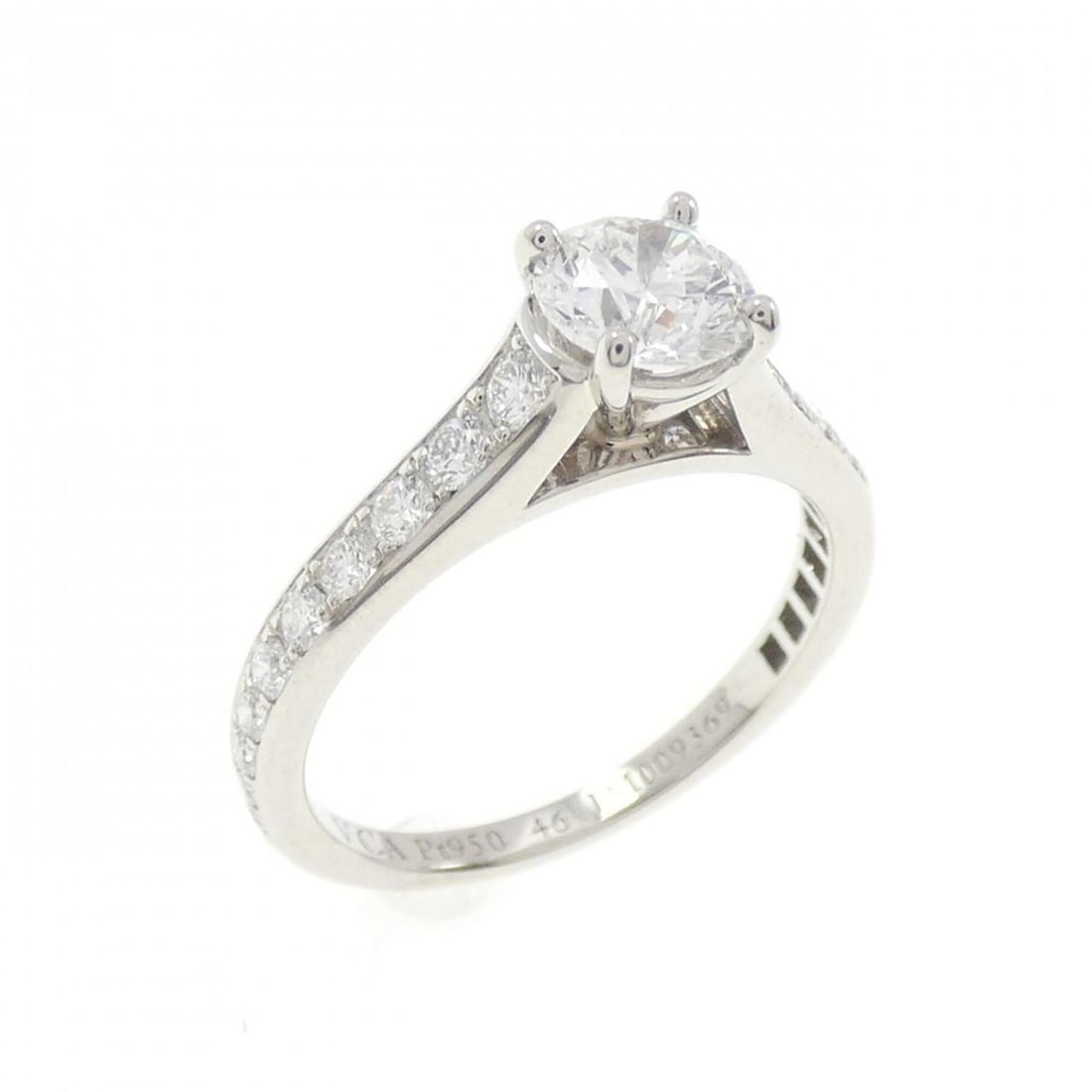Van Cleef & Arpels Romance Ring 0.50CT E VVS2 3EXT: --- Catalog ---Category: SizeUS Size: 3.5Brand Size: 46Category: DesignType: Band ringStone: DiamondGender: WomenMaterial: Platinum 950Category: GeneralMPN: VCARG27600Brand: Van Cleef & Arpels--- Item