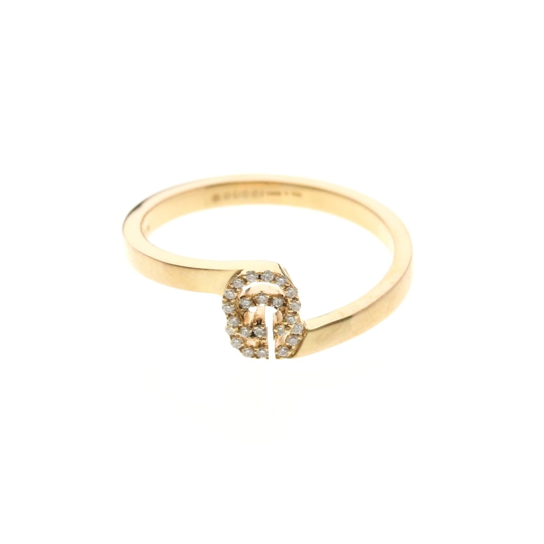Gucci GG Running Ring Pink Gold (18K) Fashion Diamond Band Ring Pink Gold: --- Catalog ---Category: SizeWeight: 2.3g / 0.08oz.JP Size: 11US Size: 6Brand Size: 12Category: DesignType: Band ringColor: Pink goldMetal: GoldStone: DiamondStyle: FashionGender: Men,WomenMaterial: P