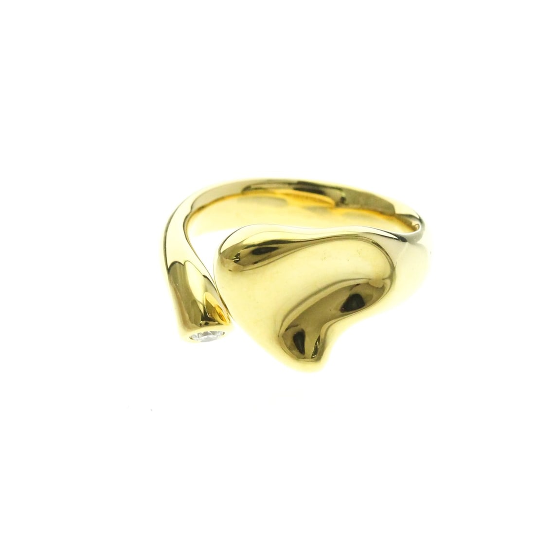 Tiffany Full Heart Ring With 1 Diamond Yellow Gold (18K) Fashion Diamond Band Ring Gold: --- Catalog ---Category: SizeWidth: 11mm / 0.43''Weight: 7g / 0.24oz.JP Size: 7US Size: 4Category: DesignType: Band ringColor: GoldMetal: GoldStone: DiamondStyle: FashionGender: Men,WomenMaterial: Yel