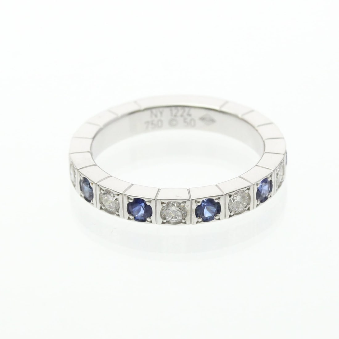 Cartier Lanieres White Gold (18K) Fashion Diamond,Sapphire Band Ring Silver: --- Catalog ---Category: SizeWidth: 3mm / 0.12''Weight: 4.5g / 0.15oz.JP Size: 10US Size: 5 1/4Brand Size: 50Category: DesignType: Band ringColor: SilverMetal: White GoldStone: Diamond, SapphireStyle: