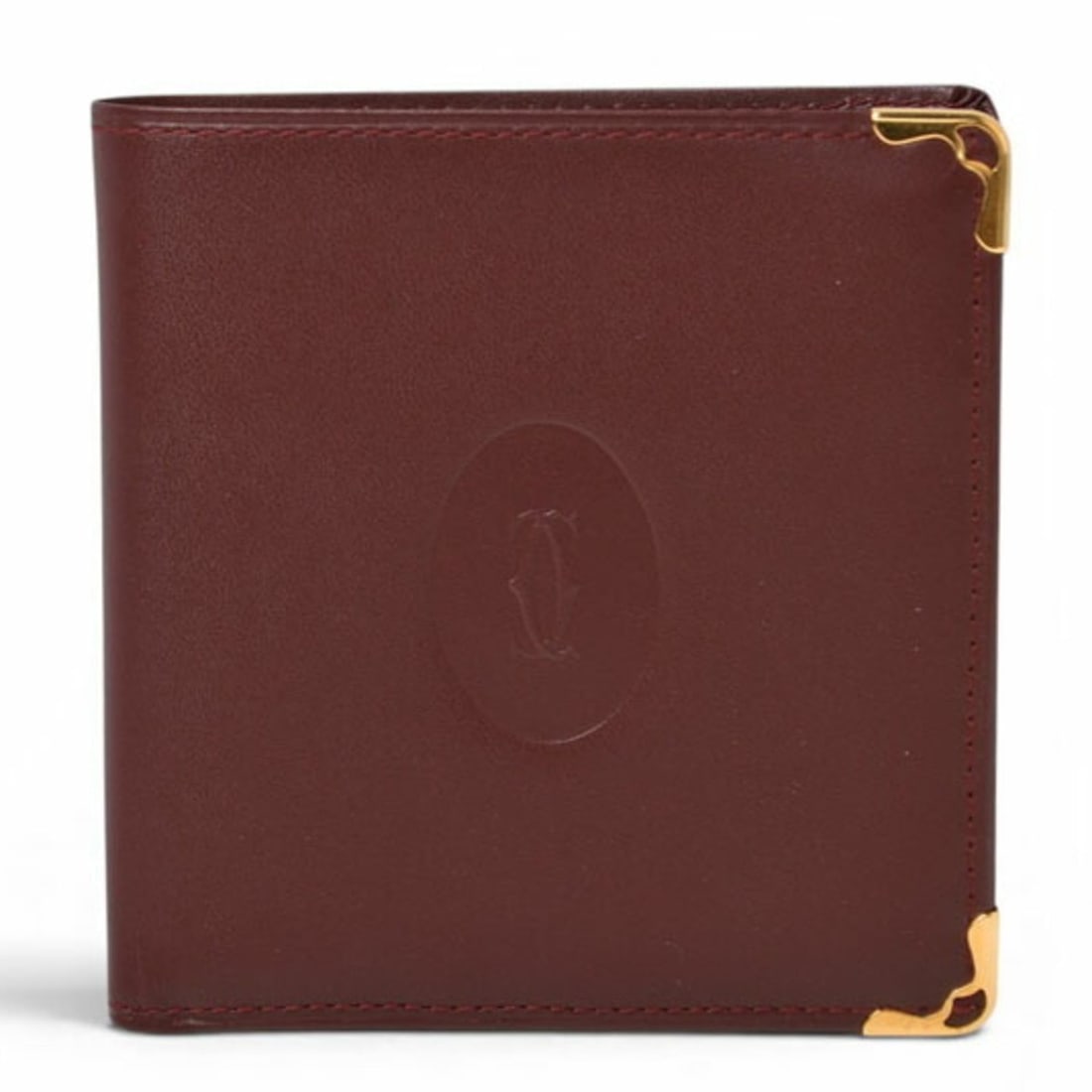 Cartier Bi-fold Wallet, Men's Must de Bordeaux 73184192: --- Catalog ---Category: SizeSize (HxWxD): 10cm x 10cm x 1.5cm / 3.93'' x 3.93'' x 0.59''Category: DesignType: Wallet (bi-fold)Color: BordeauxGender: MenMaterial: Leather Category: GeneralMPN: 7318419