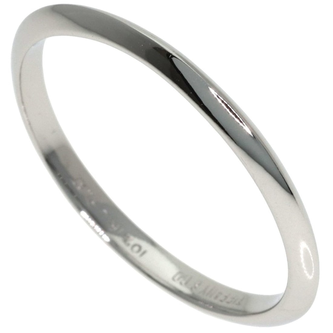 Tiffany & Co. Knife Edge Ring, Platinum PT950, Women's Ring.: --- Catalog ---Category: SizeWidth: 1.9mm / 0.07''Weight: 2.6g / 0.09oz.JP Size: 17US Size: 8.5Category: DesignType: Band ringMetal: PlatinumGender: WomenMetal Purity: Platinum950Category: GeneralBran
