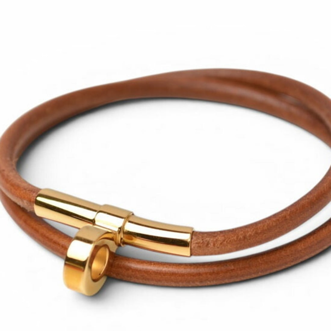 Hermes Bangle Bracelet HERMES Double Kelly Choker Women's Brown: --- Catalog ---Category: SizeLength: 15cm - 17.5cm / 5.9'' - 6.88''Category: DesignType: BangleColor: BrownGender: Men,WomenMaterial: LeatherCategory: GeneralBrand: Hermes--- Item List ---Section: Con