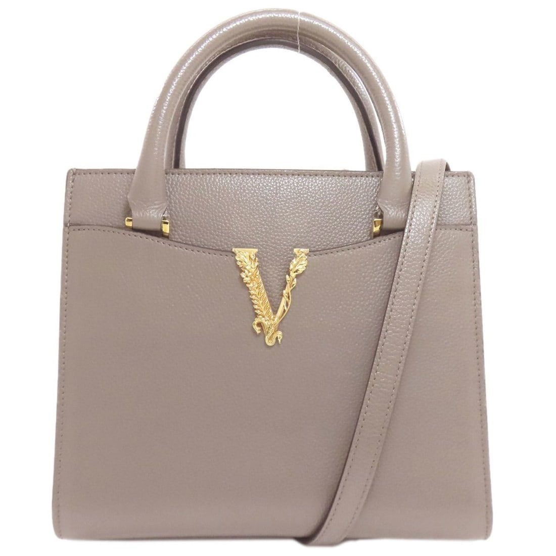 Versace Virtus 2-Way Leather Handbag for Women: --- Catalog ---Category: SizeSize (HxWxD): 20cm x 23cm x 12cm / 7.87'' x 9.05'' x 4.72''Strap Length: 110cm - 122cm / 43.3'' - 48.03''Handle Length: 21cm / 8.26''Category: DesignType: HandbagColor: Gr