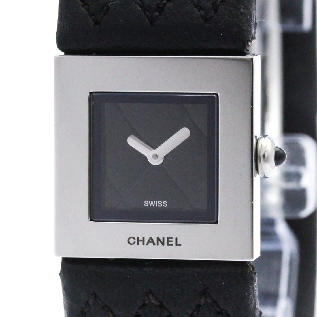 CHANEL Matelasse Steel Leather Quartz Ladies Watch H0116 Polished: --- Catalog ---Category: SizeCase Diameter: 19mm / 0.75''Category: DesignType: WristwatchStyle: Dress/FormalGender: WomenColor (Dial): BlackMaterial (Band): LeatherMaterial (Case): Stainless steelCate