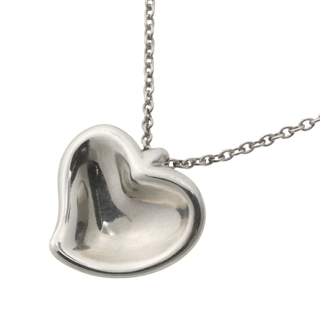 Tiffany & Co. 4.0g Full Heart Love Elsa Peretti Necklace, Sterling Silver 925 (SV925): --- Catalog ---Category: SizePendant Size: 13mm x 14mm / 0.51'' x 0.55''Neck Circumference: 41 cm / 16.14''Category: DesignColor: SilverGender: WomenMaterial: Silver 925Necklace Type: NecklaceCategory
