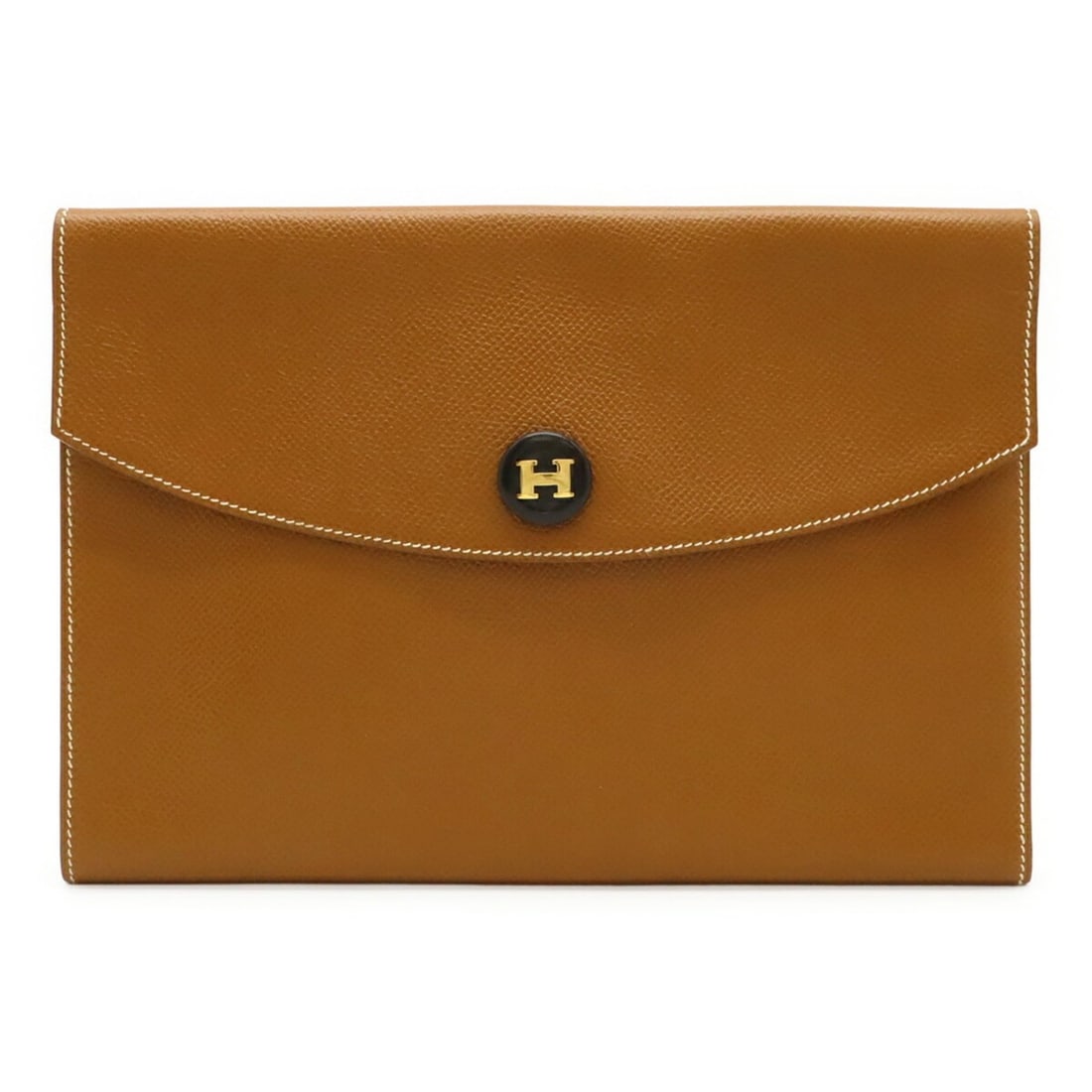 HERMES Pochette Rio Clutch Bag, Second Wood Button, Courchevel Leather, Gold, Brown, ?T Stamp: --- Catalog ---Category: SizeSize (HxWxD): 16.5cm x 24cm / 6.49'' x 9.44''Category: DesignType: Clutch bag, PochetteColor: GoldGender: WomenMaterial: Courchevel leather Category: GeneralLine: