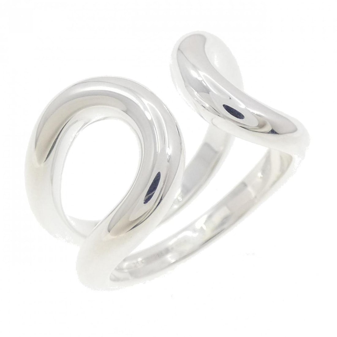 Hermes Lima Ring: --- Catalog ---Category: SizeJP Size: 11US Size: 6Category: DesignColor: SilverGender: WomenMaterial: Silver 925Category: GeneralBrand: Hermes--- Item List ---Section: ConditionRanking: Rank A Used -