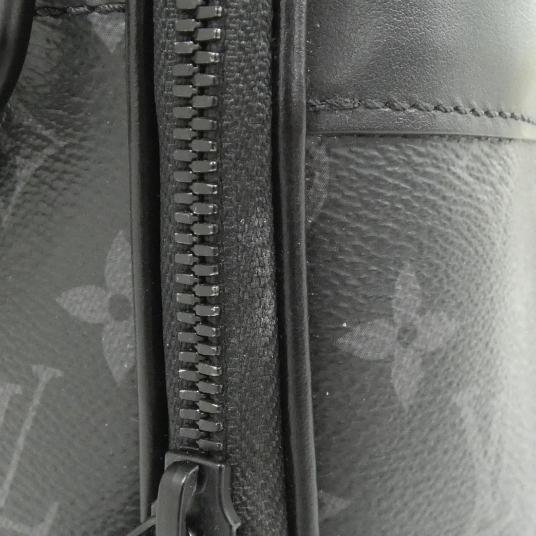 Louis Vuitton Monogram Eclipse Alpha Messenger M46955 Shoulder Bag - 7
