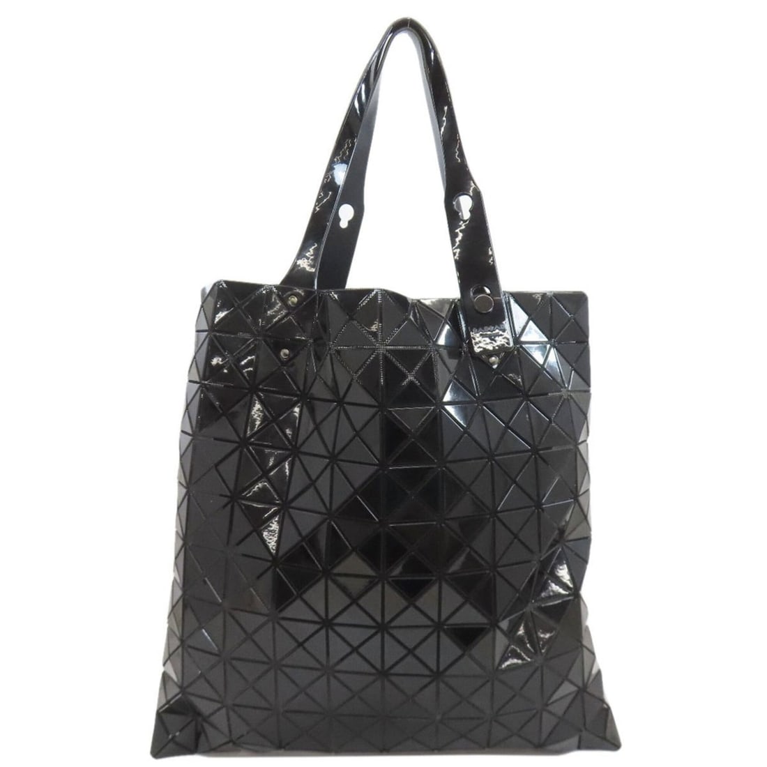 Issey Miyake Bao Tote Bag, PVC, Women's, ISSEY MIYAKE INC.: --- Catalog ---Category: SizeSize (HxWxD): 39.5cm x 39.5cm x 5.00mm / 15.55'' x 15.55'' x 0.19''Category: DesignType: Tote bagColor: BlackGender: WomenMaterial: PVC Category: GeneralBrand: Issey Miyak