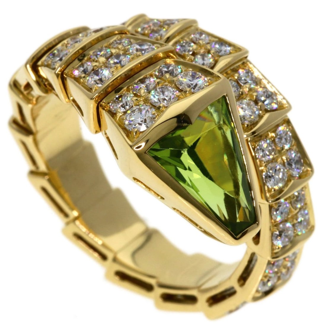 BVLGARI Serpenti Peridot Viper Diamond Ring, 18K Yellow Gold, Women's.: --- Catalog ---Category: SizeJP Size: 11US Size: 6Category: DesignType: Band ringStone: Diamond, PeridotGender: WomenMaterial: Yellow gold (18K)Category: GeneralBrand: Bvlgari--- Item List ---Section: