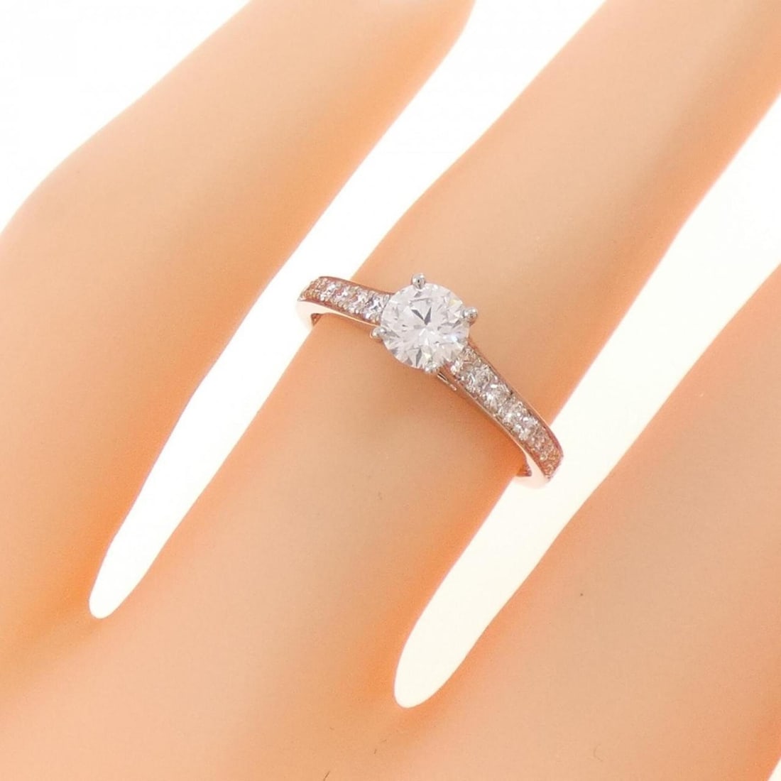 Van Cleef & Arpels Romance Ring 0.30CT D VVS2 3EXT - 5