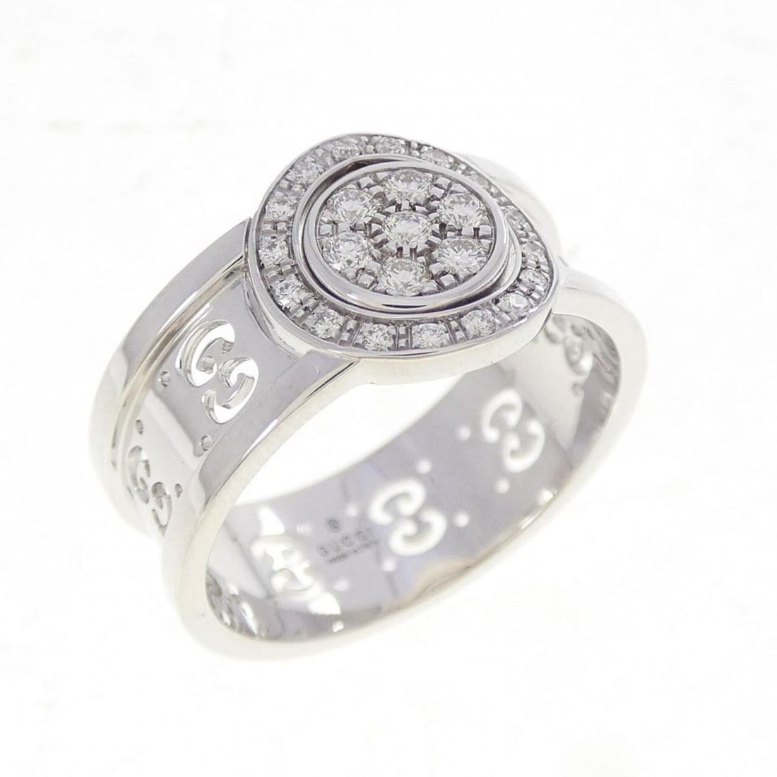 Gucci Icon Twirl Ring: --- Catalog ---Category: SizeWeight: 5.1g / 0.17oz.JP Size: 11US Size: 6Category: DesignType: Band ringStone: DiamondGender: WomenMaterial: White gold (18K)Category: GeneralBrand: Gucci--- Item List