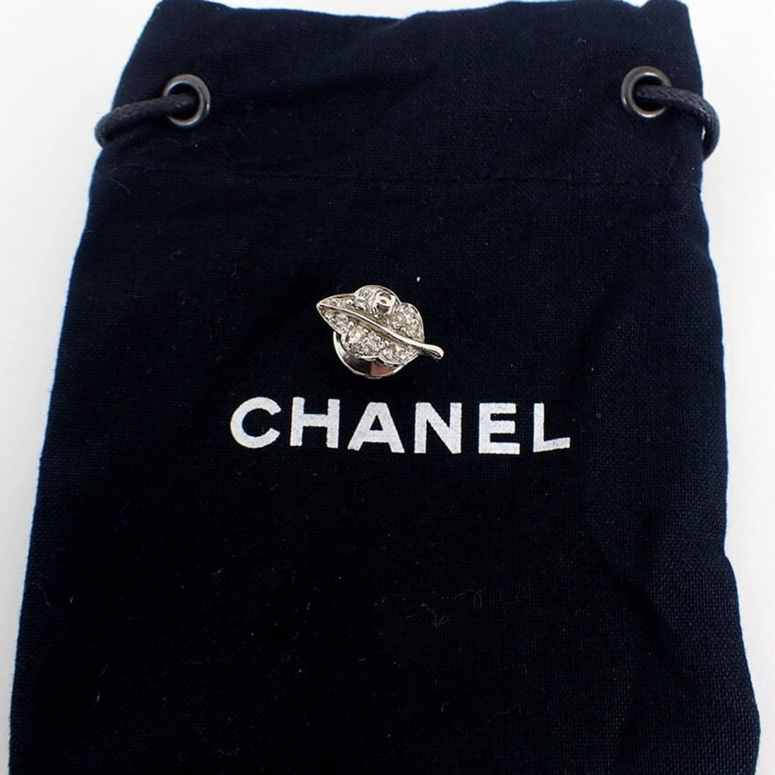 CHANEL Leaf Coco Mark Pin Brooch - 3