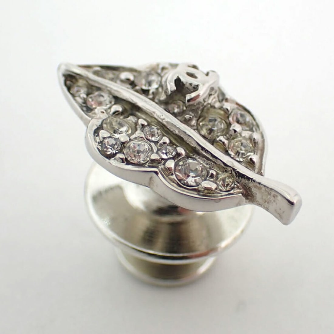 CHANEL Leaf Coco Mark Pin Brooch - 5