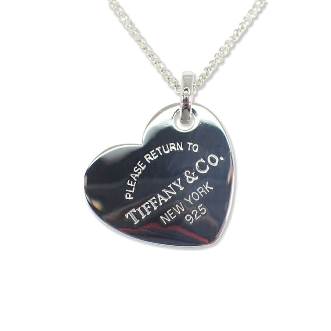 TIFFANY & Co. 925 Return to Heart Tag Necklace: --- Catalog ---Category: SizePendant Size: 21mm x 23.6mm / 0.82'' x 0.92''Neck Circumference: 46 cm / 18.11''Category: DesignColor: SilverGender: Women,MenMaterial: Sterling silver 925Necklace Type: N
