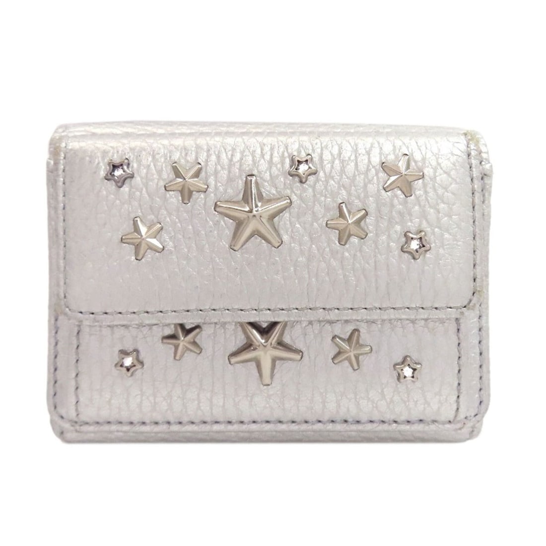 Jimmy Choo Star Motif Bi-fold Leather Wallet for Women: --- Catalog ---Category: SizeSize (HxWxD): 7.5cm x 10.5cm x 2.5cm / 2.95'' x 4.13'' x 0.98''Category: DesignType: Wallet (bi-fold)Gender: WomenMaterial: Leather Category: GeneralBrand: Jimmy Choo--- I
