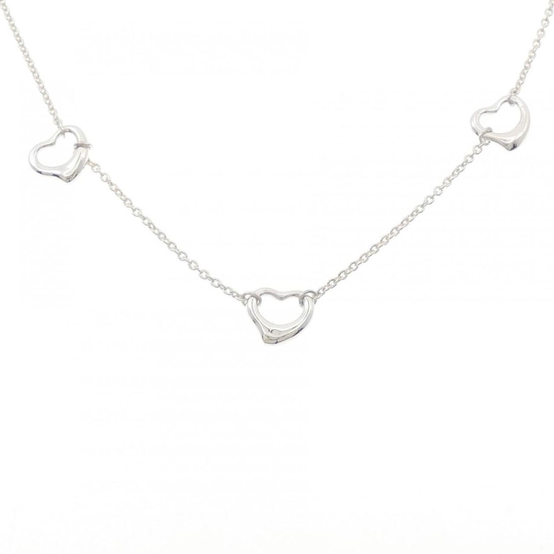 Tiffany Open Heart Necklace: --- Catalog ---Category: SizeNeck Circumference: 39 cm / 15.35''Category: DesignGender: WomenMaterial: Silver 925Necklace Type: NecklaceCategory: GeneralBrand: Tiffany--- Item List ---Section: