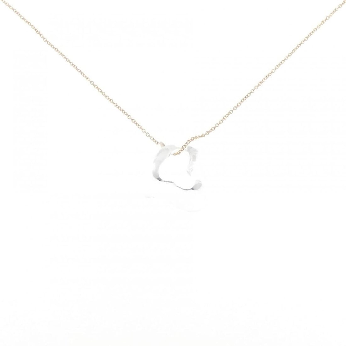 Tiffany Open Heart Necklace: --- Catalog ---Category: SizePendant Size: 21.6mm x 23mm / 0.85'' x 0.9''Neck Circumference: 43 cm / 16.92''Category: DesignGender: WomenMaterial: Yellow gold (18K)Pendant Type: PendantNecklace Type: