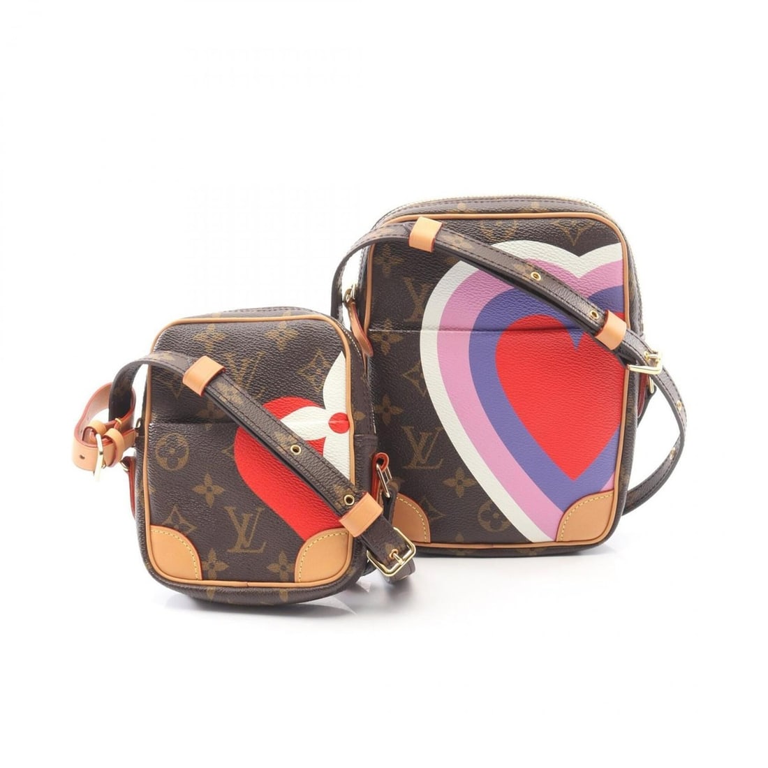 Louis Vuitton Panam Set Game On Monogram Shoulder Bag/Handbag, Coated Canvas and Leather, Women's,: --- Catalog ---Category: SizeSize (HxWxD): 19cm x 14cm x 5cm / 7.48'' x 5.51'' x 1.96''Category: DesignType: Handbag, Shoulder bagColor: Brown, Monogram, Multi-colorGender: WomenMaterial: Monogram , P