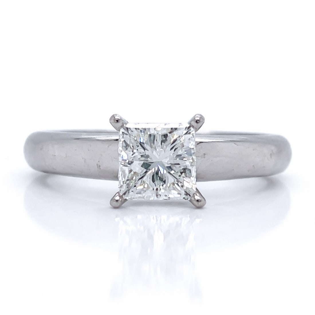 MAYORS 18K WG 1.02 Ct. Diamond Ring: Authentic Mayors; 18K White Gold; 1.02 Ct. center diamond with brilliant-cut shoulder accents.