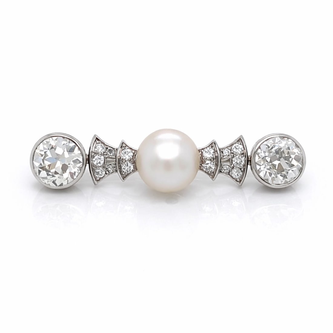 18K WG 11.00 Ct. Diamond Tennis Bracelet: 18K White Gold classic line bracelet; 11.00 Ct. total weight of matched, high-grade white diamonds.