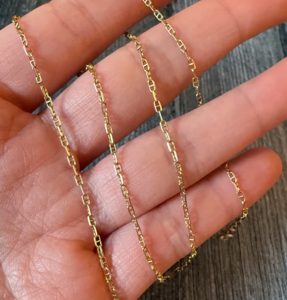 Thin 14K Gold Mariner Link Chain, 18.5" Long (S) (1 of 1)